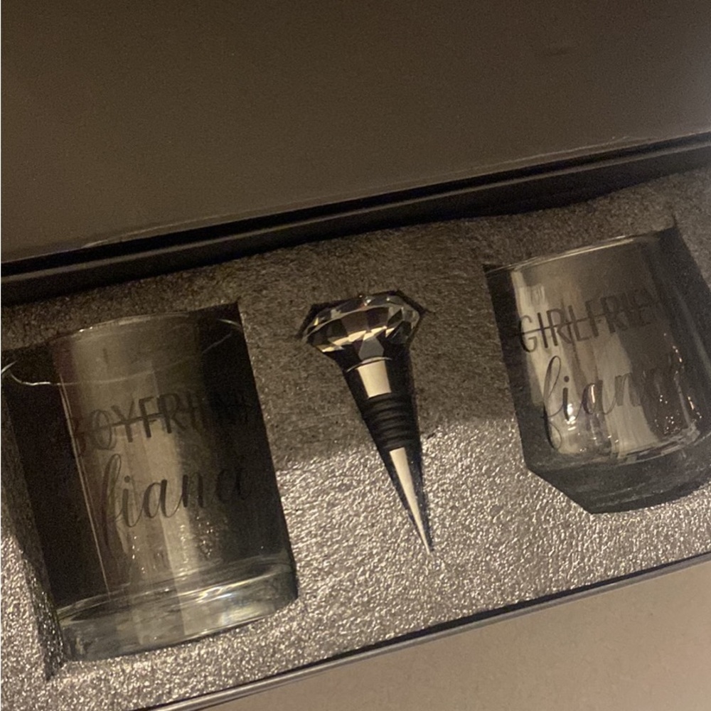 Engagement glasses